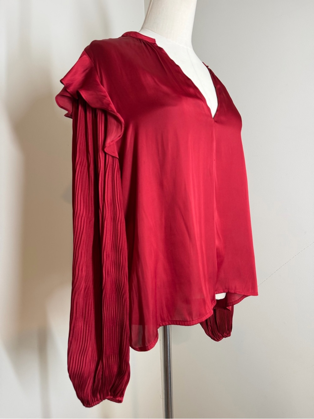 Anthropologie Dolan Left Coast Red Satin-SZ M-Pleated Balloon Sleeve Blouse - Picture 8 of 12